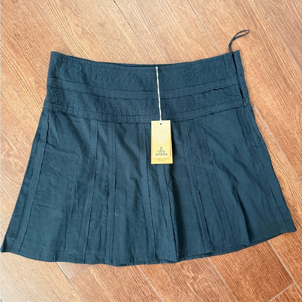 NWT Prana Erin Skirt 100% Cotton with Chic Hidden Zipper